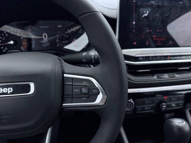 2023 Jeep Compass Altitude