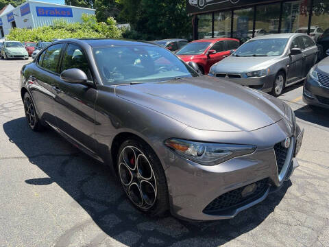 2022 Alfa Romeo Giulia