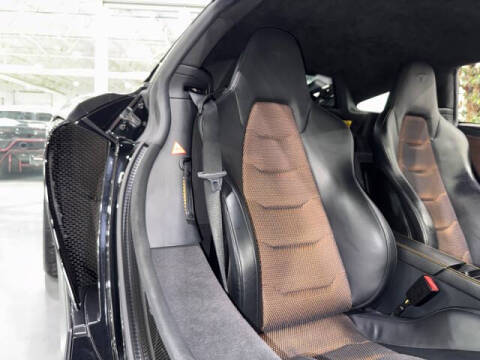 2015 McLaren 650S Coupe