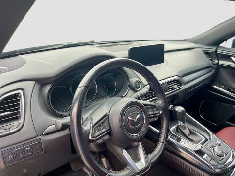 2023 Mazda CX-9 Carbon Edition