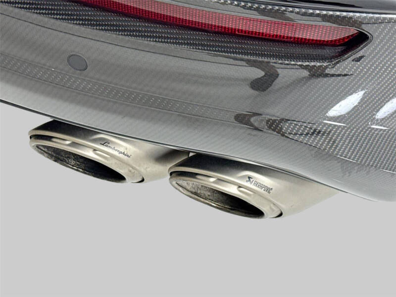 2023 Lamborghini Urus Performante