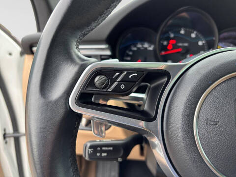2020 Porsche Macan