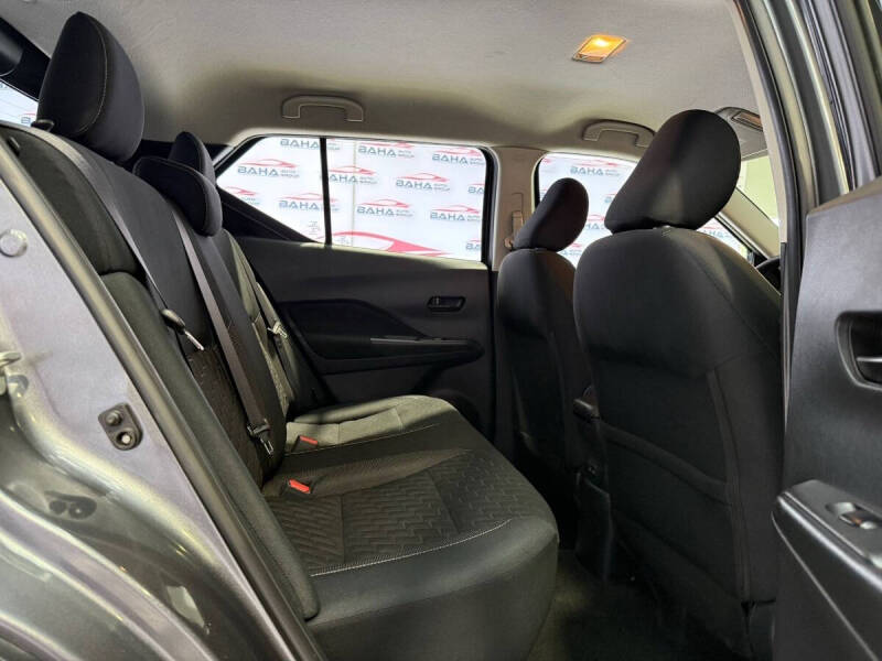 2021 Nissan Kicks S