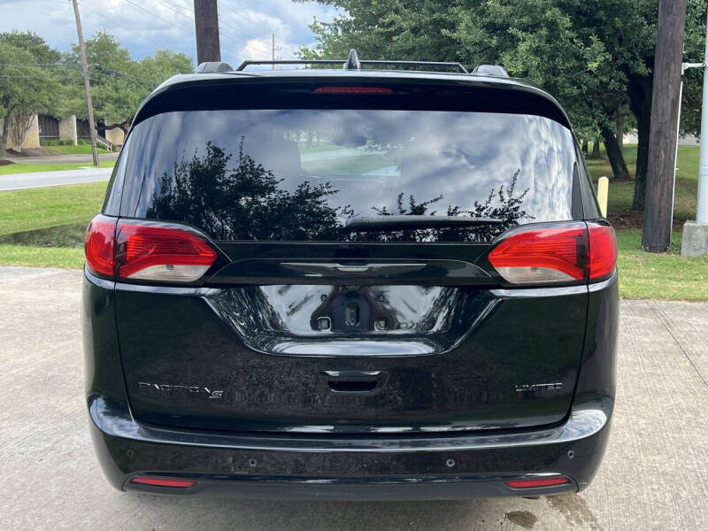 2019 Chrysler Pacifica Limited