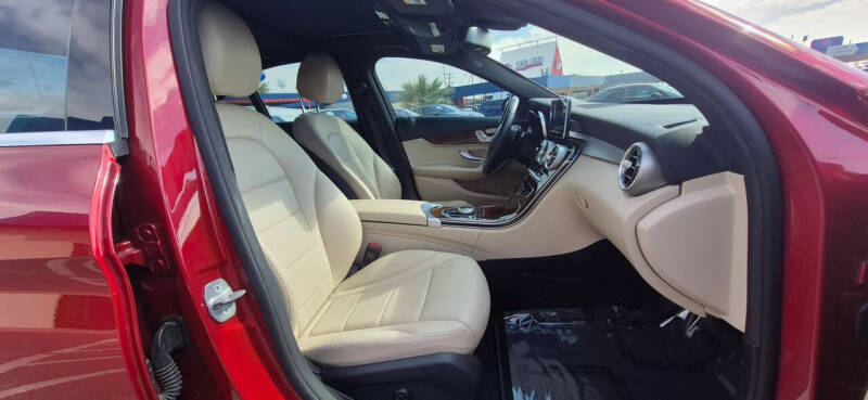 2018 Mercedes-Benz C-Class C 300