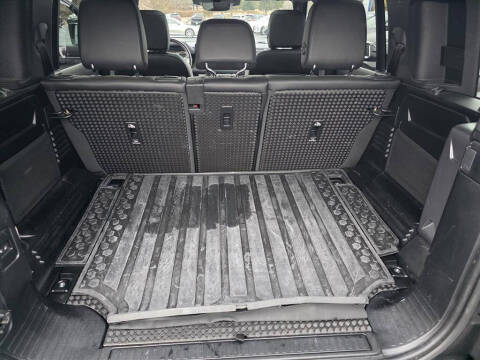 2023 Land Rover Defender 110 X-Dynamic SE