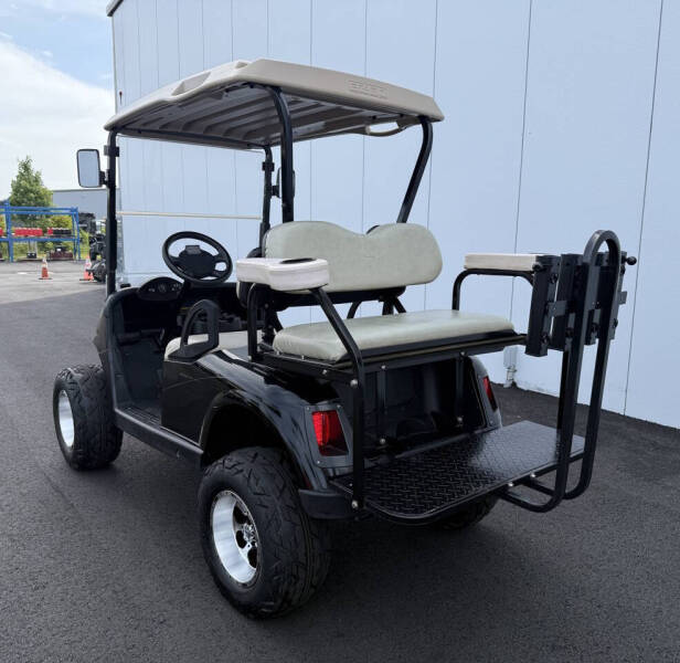 2009 E-Z-GO RXV