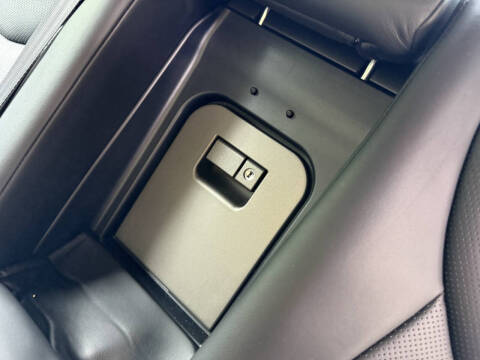 2005 Lexus LS 430