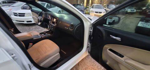 2012 Dodge Charger SE