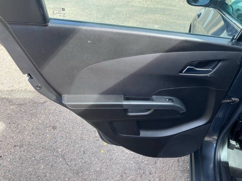 2013 Chevrolet Sonic LT Auto