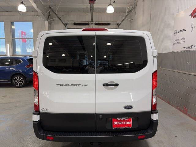 2024 Ford Transit