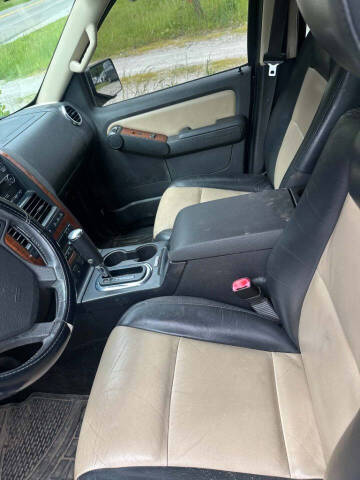 2010 Ford Explorer Eddie Bauer