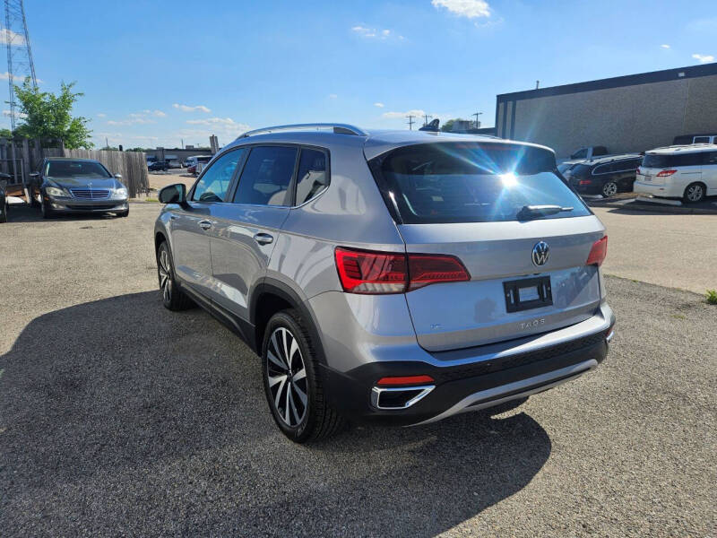 2024 Volkswagen Taos SE