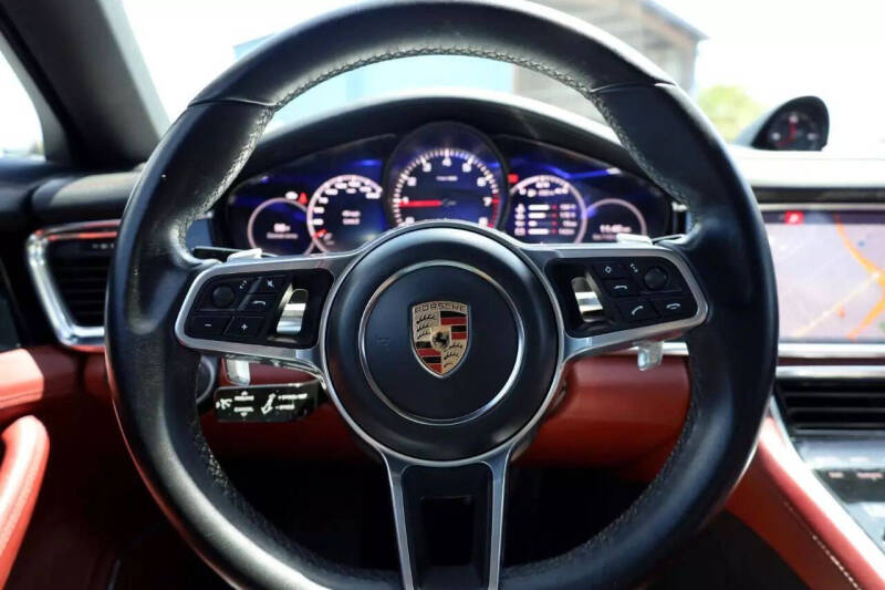 2020 Porsche Panamera 4S