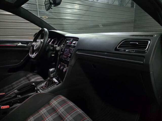 2021 Volkswagen Golf GTI Autobahn