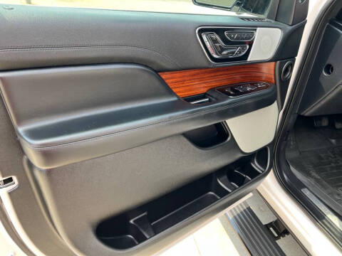 2019 Lincoln Navigator L Reserve