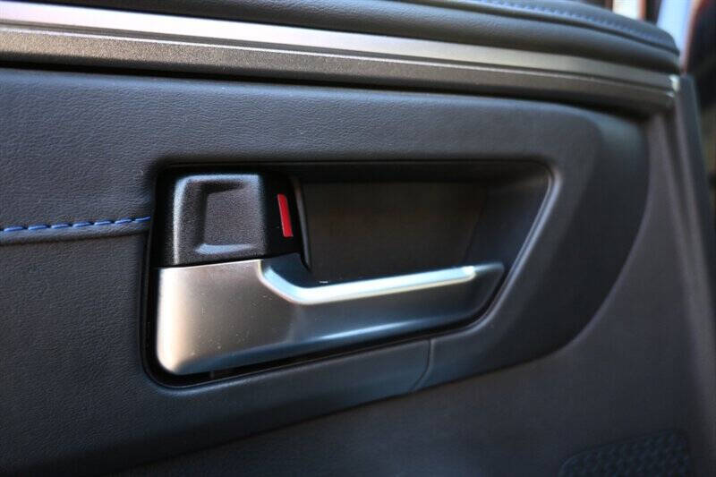 2022 Toyota Tundra Platinum