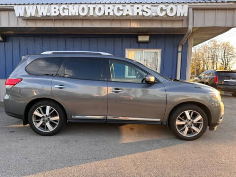 2015 Nissan Pathfinder for sale at BG MOTOR CARS in Naperville IL
