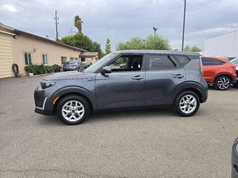 2023 Kia Soul LX