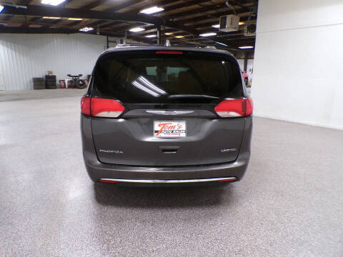 2017 Chrysler Pacifica Limited
