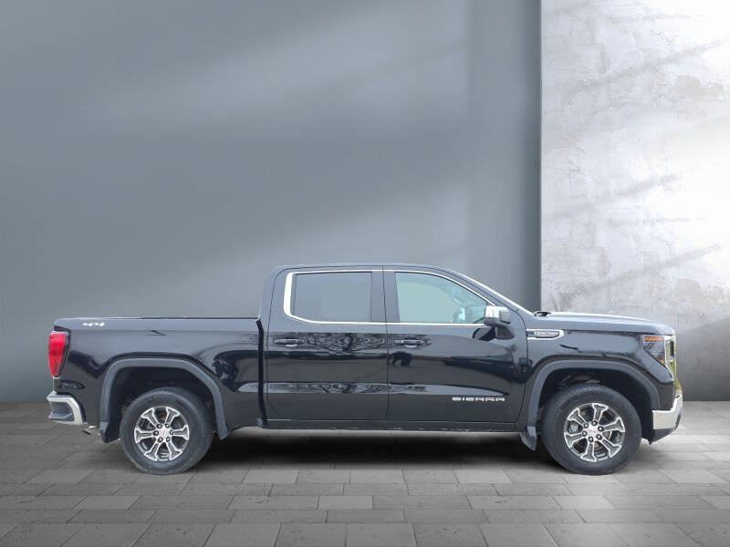 2023 GMC Sierra 1500