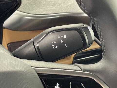 2025 Volkswagen ID. Buzz Pro S