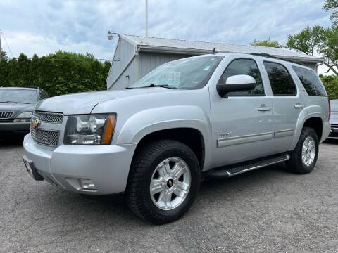 2012 Chevrolet Tahoe for sale at HOLLINGSHEAD MOTOR SALES in Cambridge OH