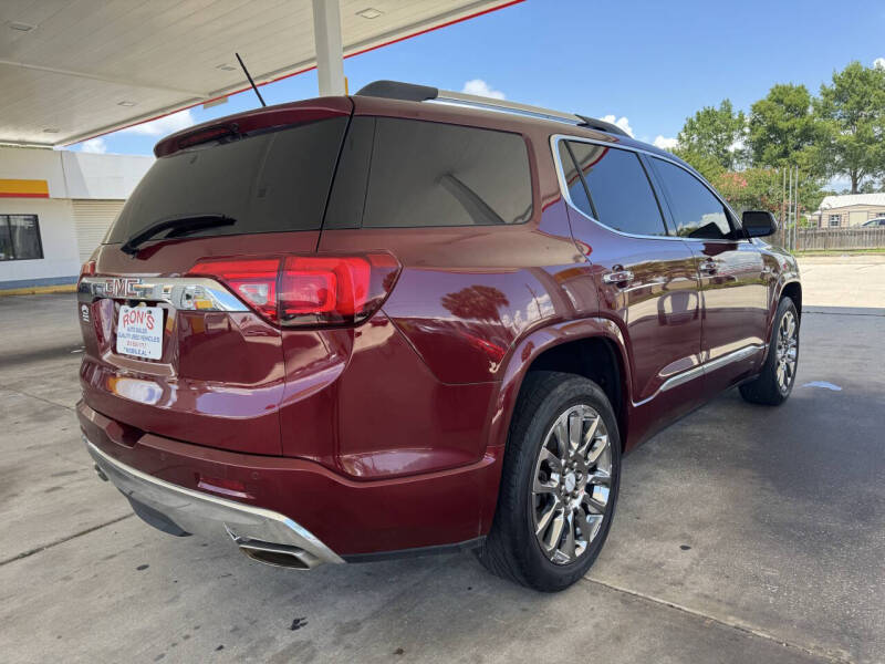 2017 GMC Acadia Denali