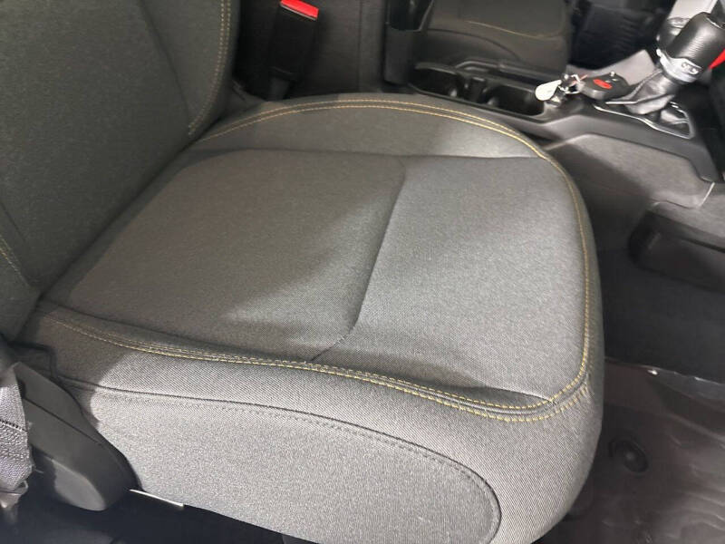 2025 Jeep Gladiator NightHawk