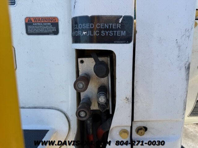 2015 Freightliner M2 106
