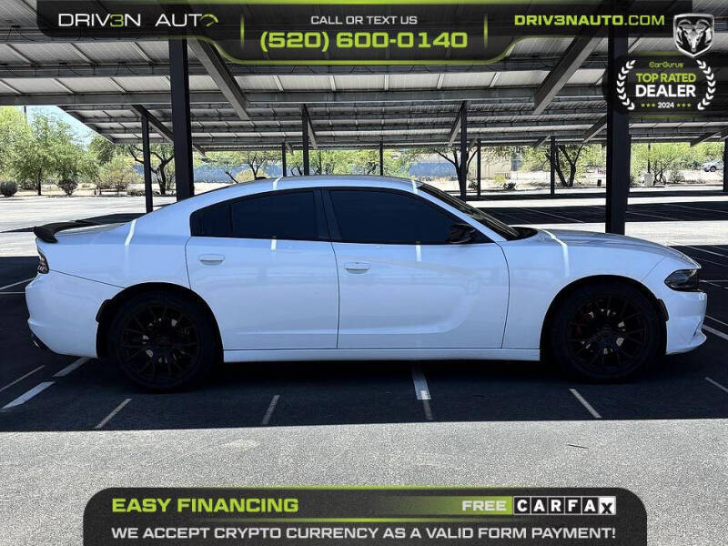 2017 Dodge Charger SE