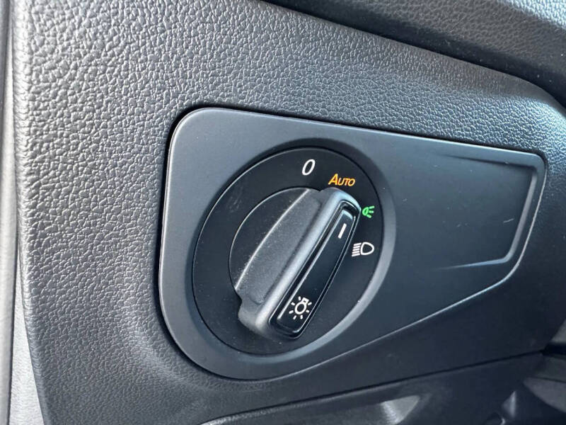 2022 Volkswagen Tiguan S