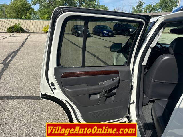2004 Ford Explorer Limited