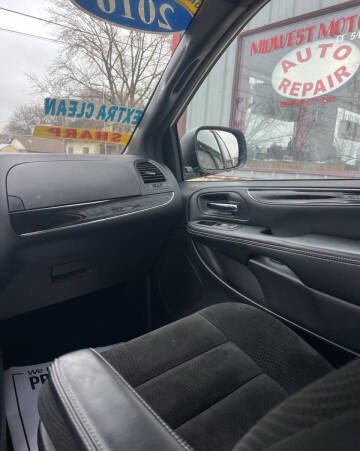 2016 Dodge Grand Caravan American Value Package