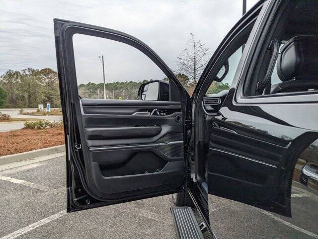 2024 Jeep Grand Wagoneer L Obsidian