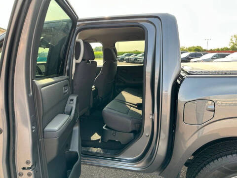 2022 Nissan Frontier S