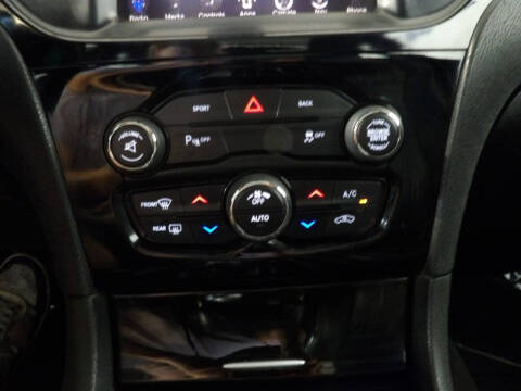 2016 Chrysler 300