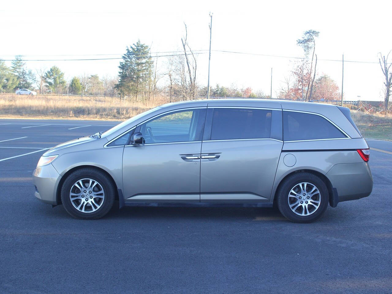 2013 Honda Odyssey for sale at Atlas 4 Auto Sales in Fredericksburg, VA