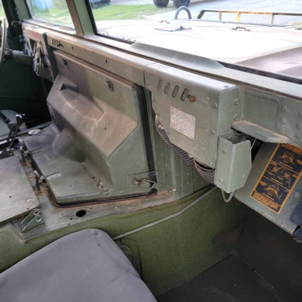 1994 AM General HMMWV