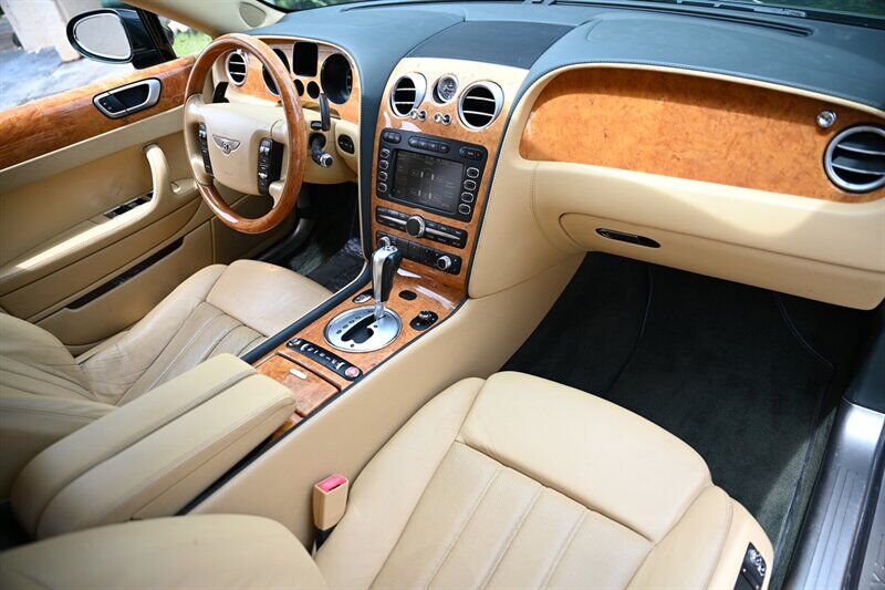 2009 Bentley Continental 19