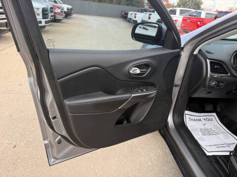 2019 Jeep Cherokee Latitude