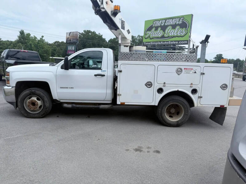 2016 Chevrolet Silverado 3500HD CC