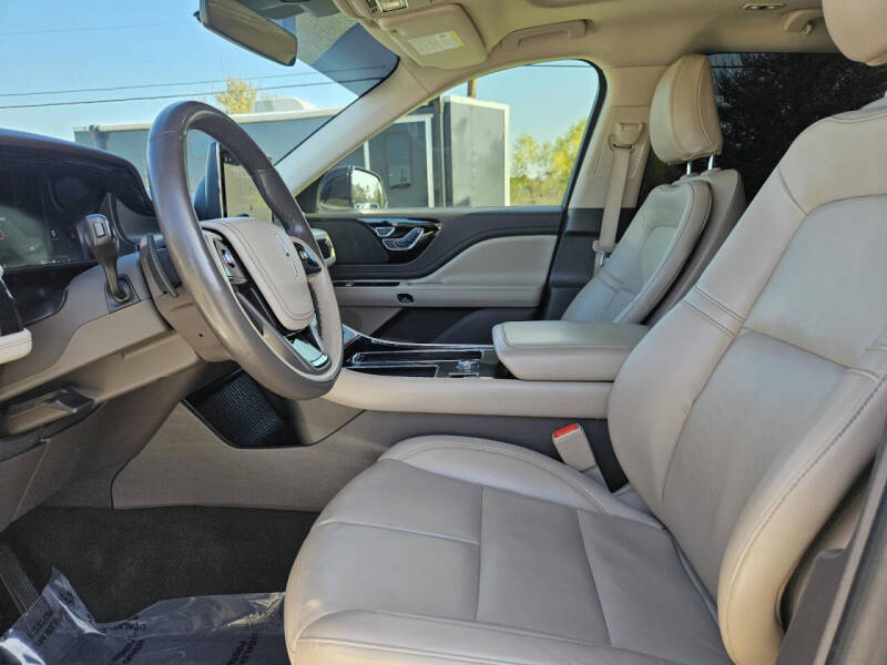 2022 Lincoln Aviator Standard