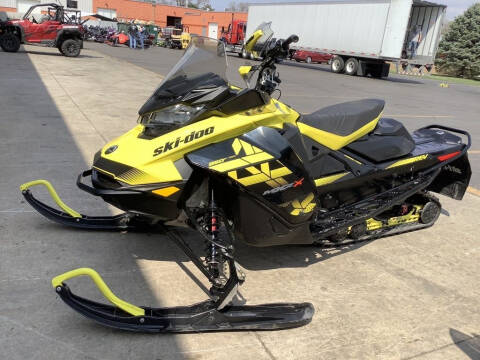 2018 Ski-Doo MXZ® X® Ice Ripper X