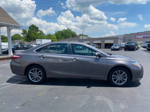 2017 Toyota Camry for sale at Ron's Auto Sales (DBA Select Automotive) in Lebanon TN