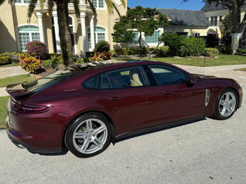 2018 Porsche Panamera 4 Executive