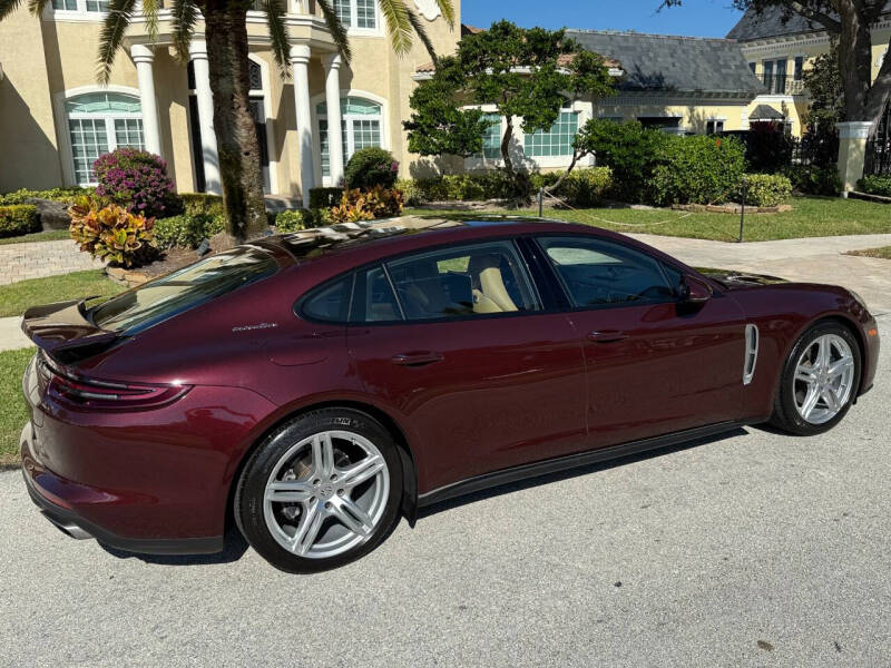 2018 Porsche Panamera 4 Executive