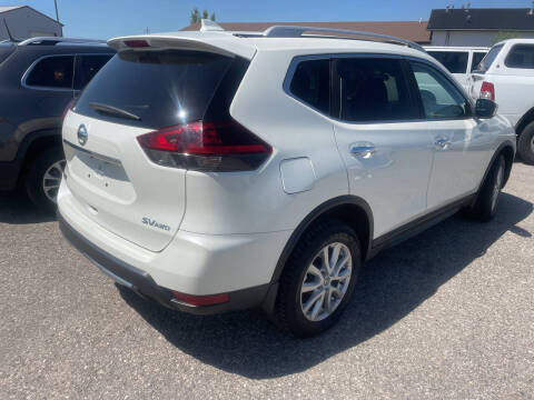 2020 Nissan Rogue SV