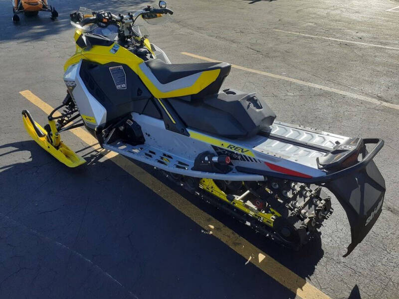 2019 Ski-Doo MXZ® X-RS® 850 E-TEC