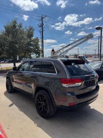 2020 Jeep Grand Cherokee Laredo E
